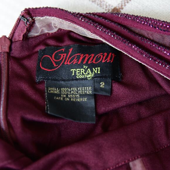 Glamour by Terani Couture Wine Burgundy Beaded ball gown size 2 XS - Picture 3 of 8